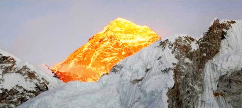 Kenyan climber dies, Mount Everest, Nepali guide missing