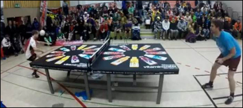 'head-tennis' match