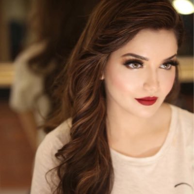 armeena khan