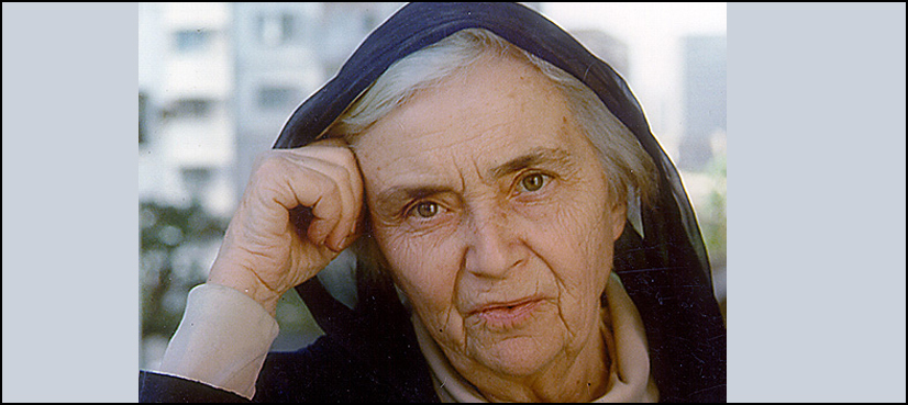 ruth pfau