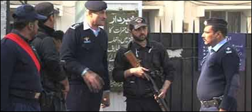 Islamabad police clash