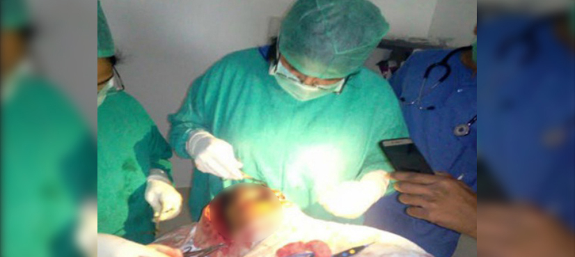 doctors surgery mobile torchlight