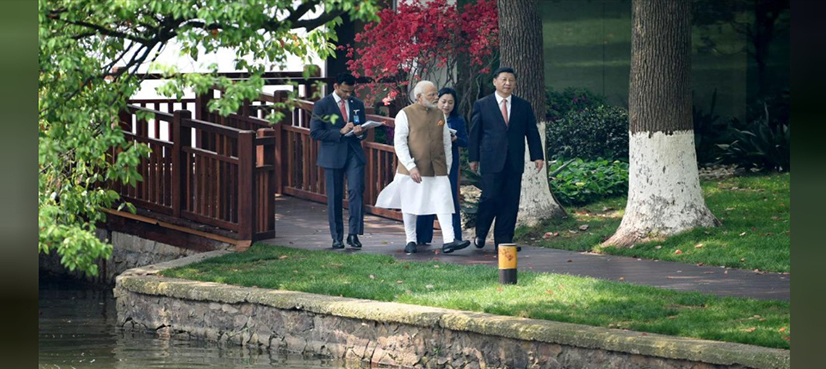 China Modi Xi Jingping
