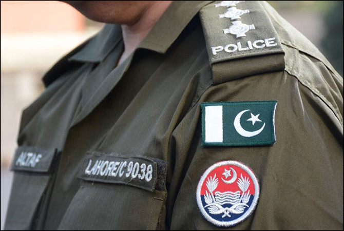 2 Lahore police constables martyred whilst intercepting armed robbery