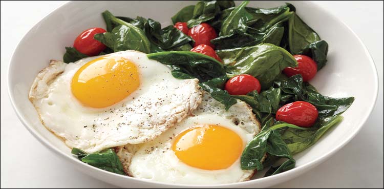 An egg a day helps lower risk of heart disease