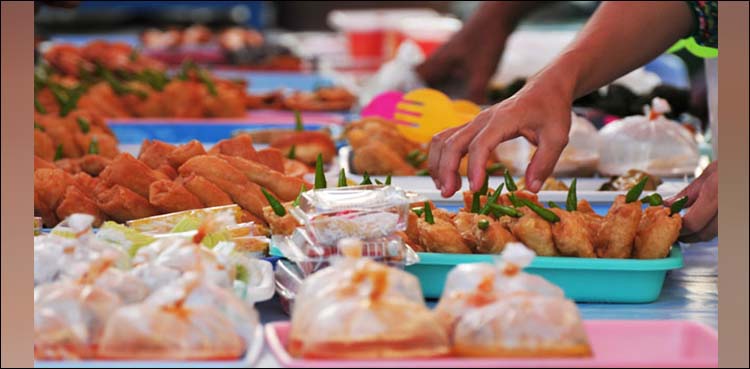 A perfect guide to staying healthy and hydrated this Ramazan