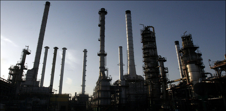 U.S. pushes allies to halt Iran oil imports, waivers unlikely
