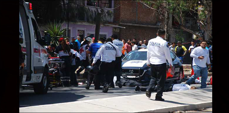 Gunmen kill six traffic police in central Mexico