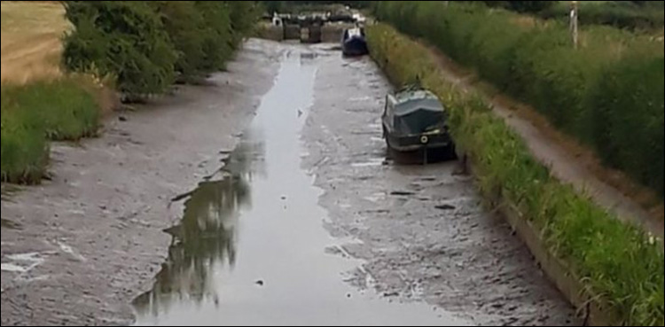 Someone accidentally drained a Canal by leaving the locks open!