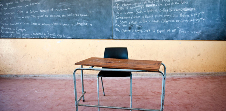 teachers chairs classrooms remove Sindh