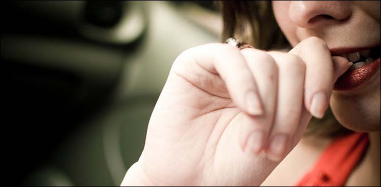 6 Reasons why you should quit biting your nails Now!