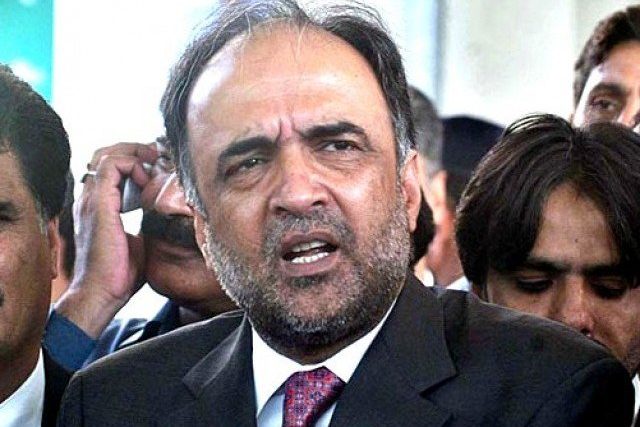 Qamar Zaman Kaira, farmers protest, PPP delegation