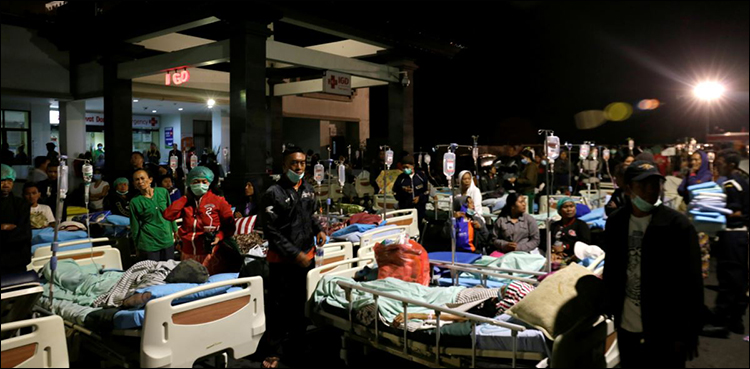 Quake, tsunami kills at least 30 on Indonesia's Sulawesi island