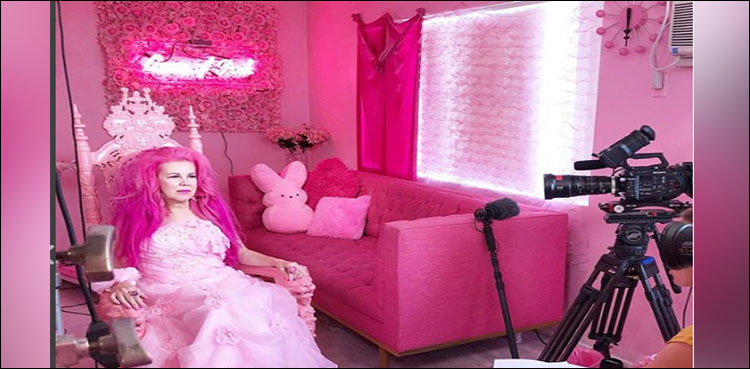 HOLLYWOOD: There is a new Queen in town and she likes to be called the "Queen of Pink".