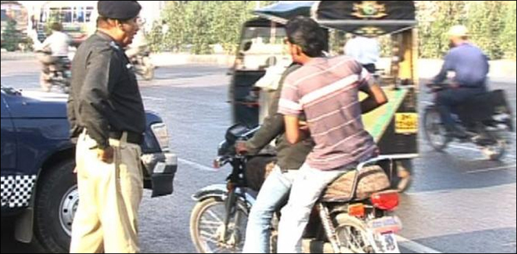 pillion riding Karachi