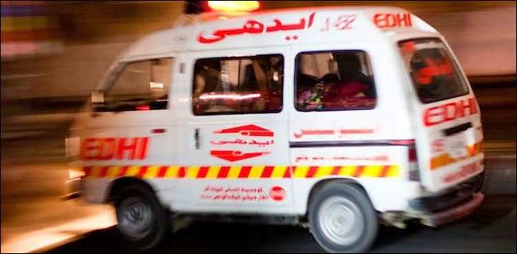 road accident speeding vehicle karachi women