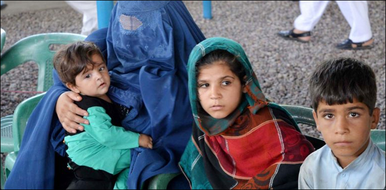 Afghan refugees Pakistan Afghanistan