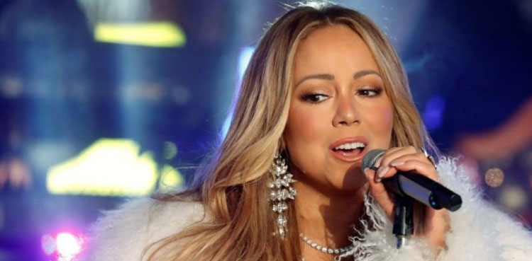 Singer, Mariah Carey, sues
