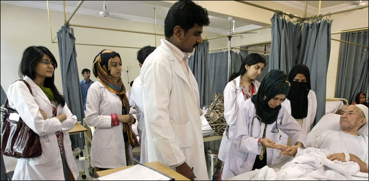 gown, banned, doctors, Punjab