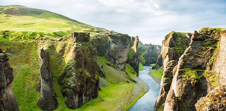 Fjadrargljufur canyon, Iceland, Justin Bieber,