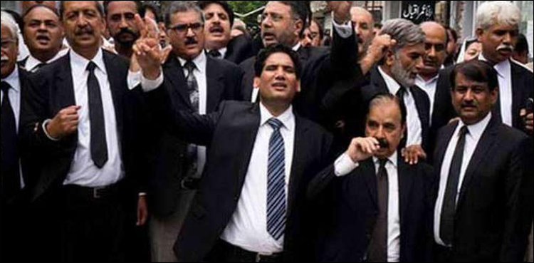 Hyderabad lawyers protest, police-lawyers row, demand SSP transfer