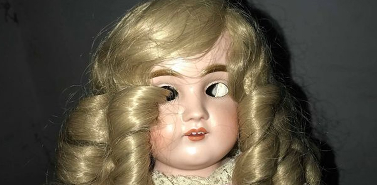 Haunted Doll Janet