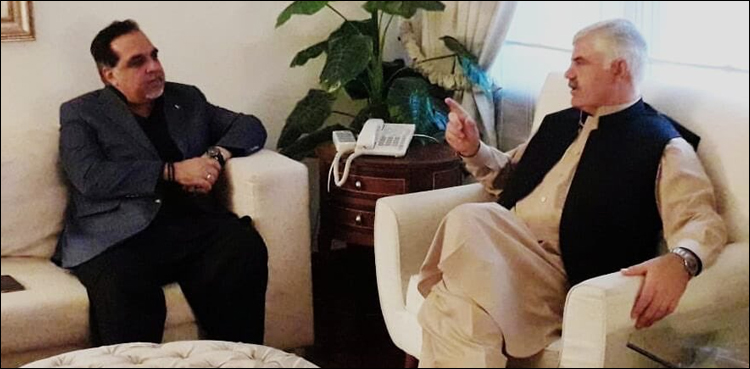 Imran Ismail, Mahmood Khan