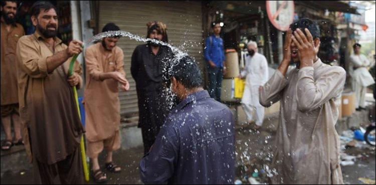 Heatwave conditions, persist this week, Met Office