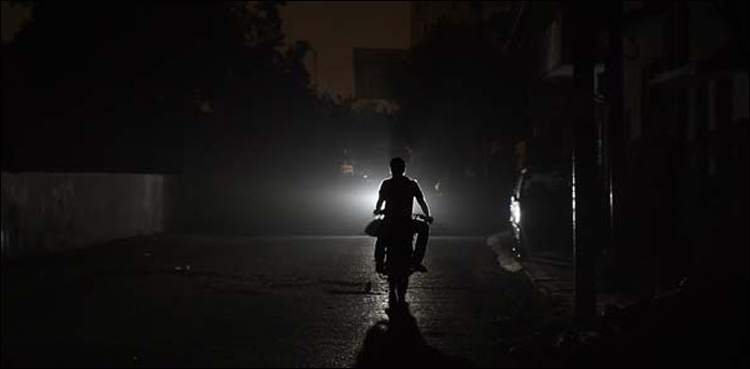 dust-storm Karachi