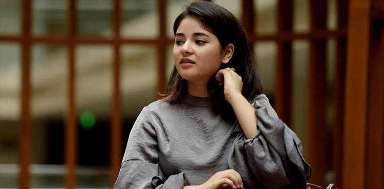 Zaira Wasim, molest