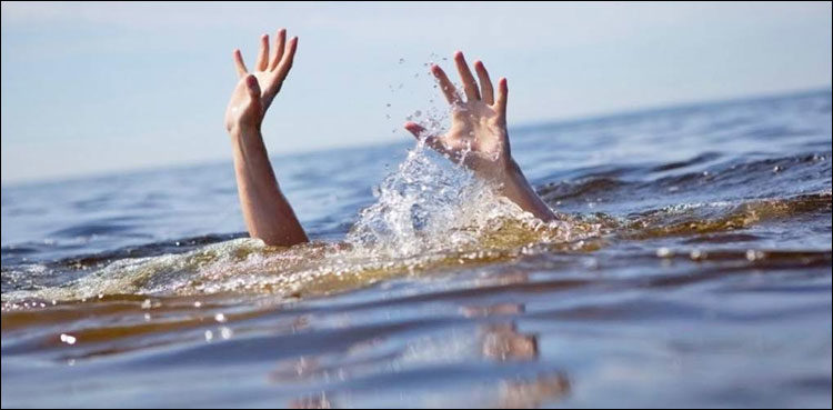 five drown, Ghotki canal