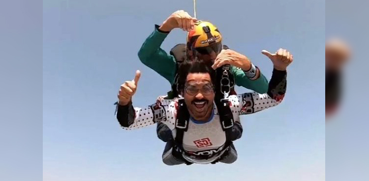 Humayun Saeed, skydive