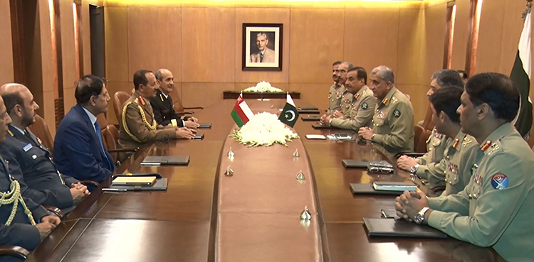 Omani Army Chief, COAS General Bajwa