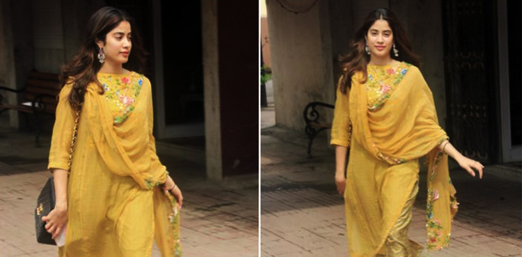 Janhvi Kapoor dupatta
