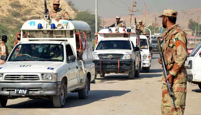 coronavirus lockdown rangers ration distribution