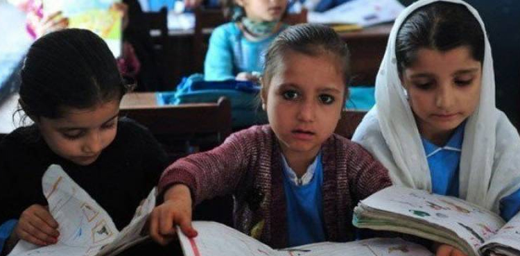 Schools, vacations, educational institutes