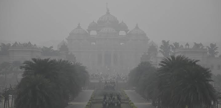 schools' shutdown, New Delhi, smog