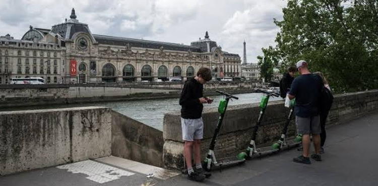 e-scooters green credentials Paris