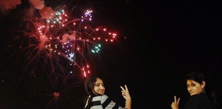 New Years Eve, Karachi, Seaview