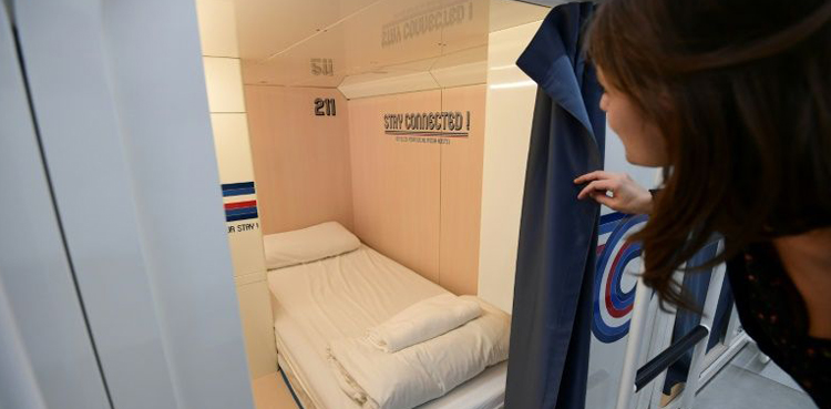 Capsule hotel, Milan