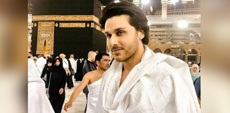 Ahsan Khan Umrah