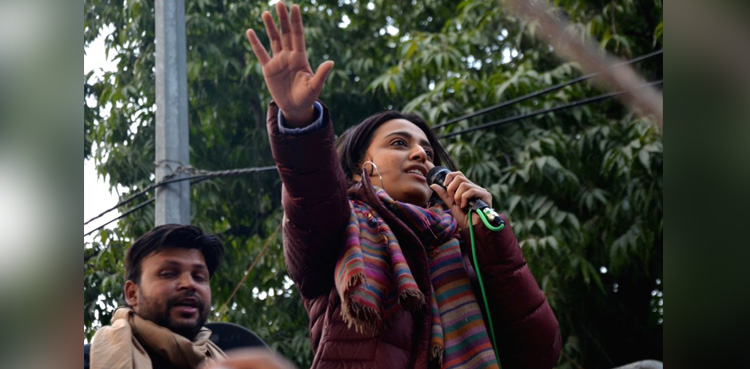 Bollywood, citizenship law
