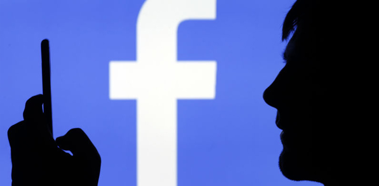 Facebook gaming