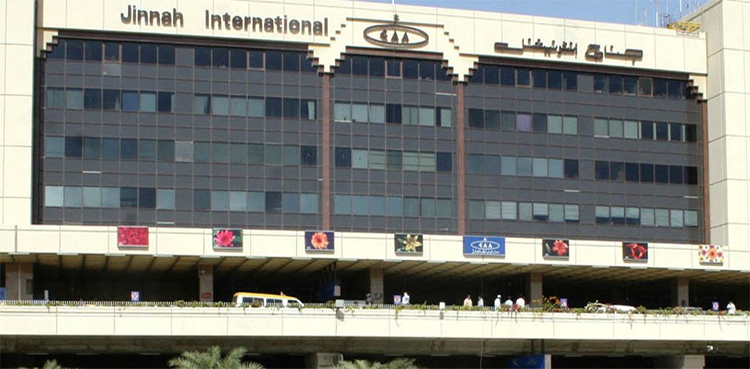 Karachi airport UAE Passengers