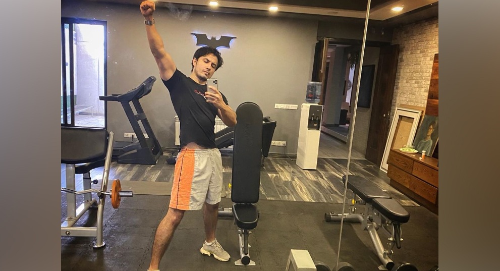 Ali Zafar encourage fitness