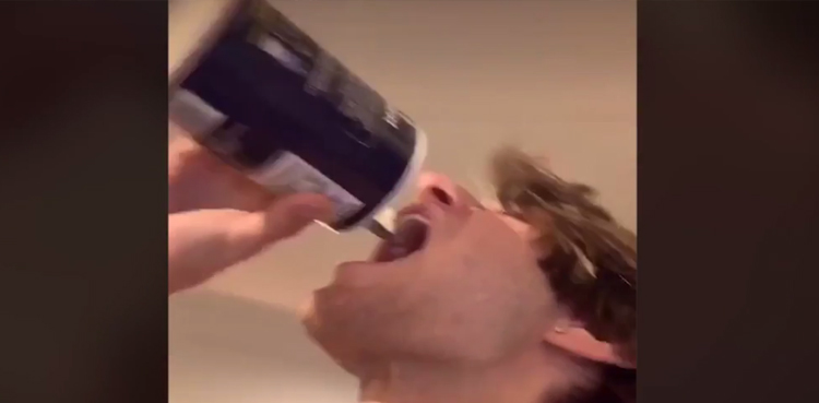 TikTok Salt Challenge diseases