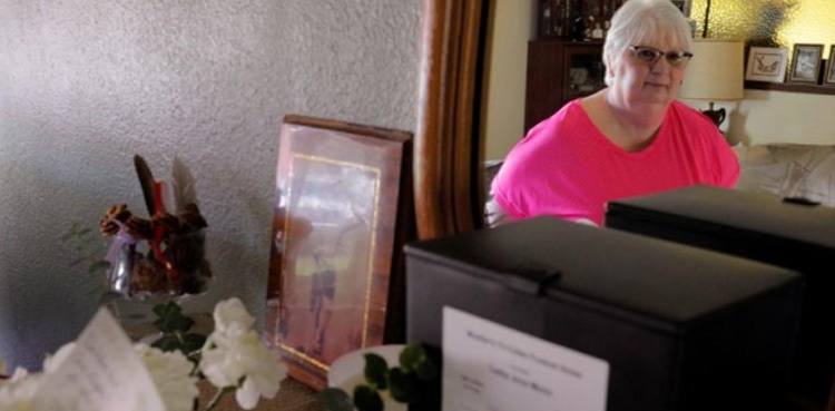 Mother death coronavirus voicemails