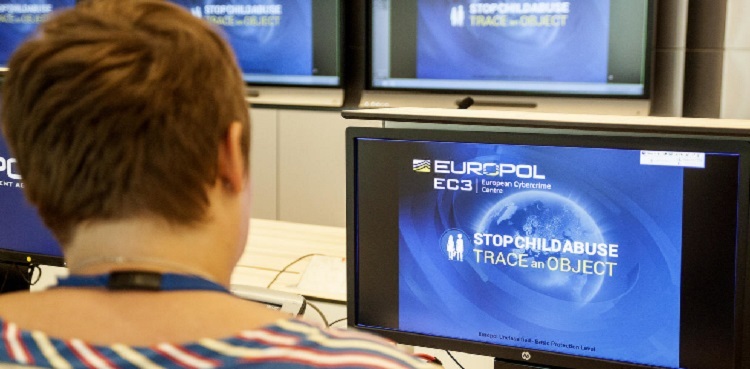 Europe police Germany fake face mask