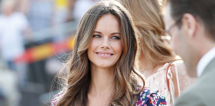 Princess Sofia Sweden coronavirus hospital health workers