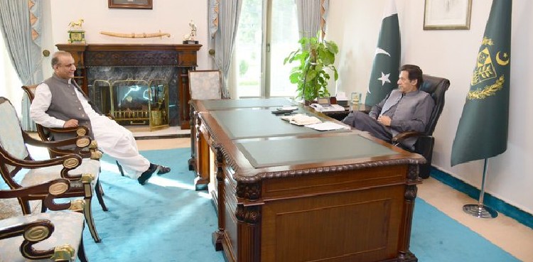 Aleem Khan, PM Imran Khan